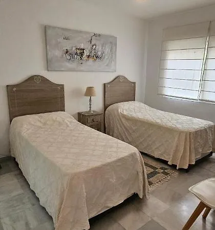 Apartment Marina Front *